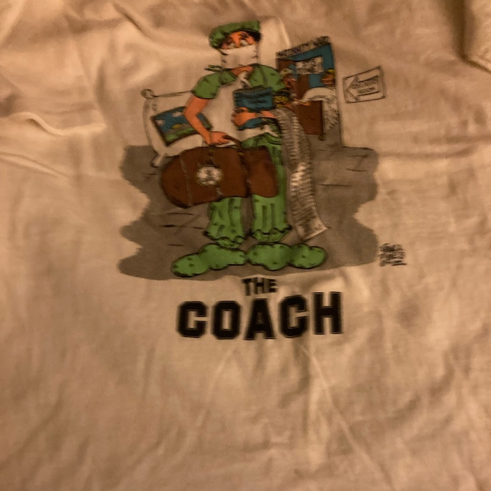 Novelty maternity COACH Dad T-shirt Men's 2xl. White Short Sleeve. New w/o tag